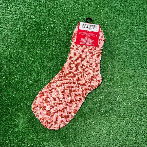 Snugadoo Pink Red White Cozy Socks Women’s Size - Picture 2 of 2